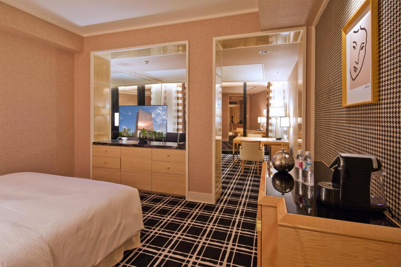The Lin Hotel Тайчжун Екстер'єр фото A suite at the hotel